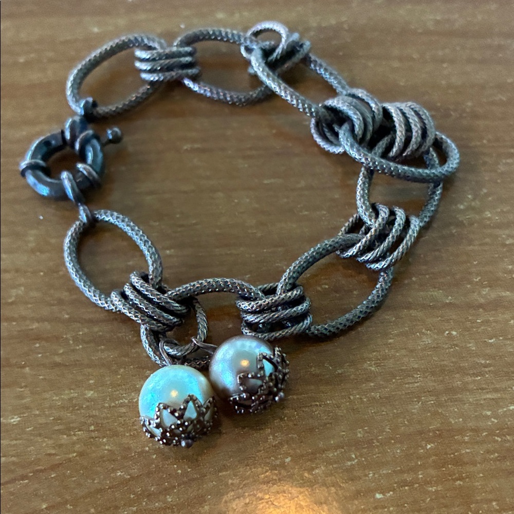 Elegant Bronze Chain Bracelet with Opal Accents